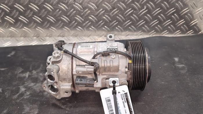 Gebruikte Aircopomp Nissan Qashqai (J11) 1.3 DIG-T 160 16V Prijs € 105,00 Margeregeling aangeboden door Autodemontagebedrijf van Boxtel