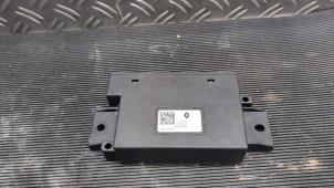 Gebruikte Computer Diversen Renault Espace (RHN) 1.2 E-Tech full hybrid 200 Prijs € 183,75 Margeregeling aangeboden door Autodemontagebedrijf van Boxtel