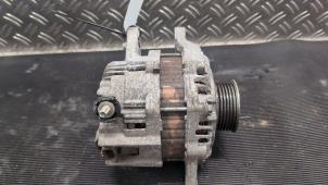 Gebruikte Dynamo Mitsubishi Space Star (A0) 1.2 12V Prijs € 52,50 Margeregeling aangeboden door Autodemontagebedrijf van Boxtel