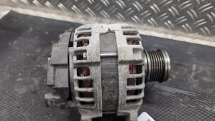 Gebruikte Dynamo Audi A3 Sportback (8VA/8VF) 1.6 TDI 16V Prijs € 105,00 Margeregeling aangeboden door Autodemontagebedrijf van Boxtel