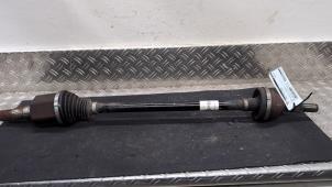 Gebruikte Steekas links-achter Tesla Model Y (5YJY) RWD Prijs € 210,00 Margeregeling aangeboden door Autodemontagebedrijf van Boxtel