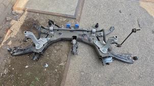 Gebruikte Subframe Renault Arkana (RJLL) 1.3 TCe 140 16V Prijs € 393,75 Margeregeling aangeboden door Autodemontagebedrijf van Boxtel