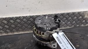 Gebruikte Dynamo Iveco New Daily VI 33S15, 35C15, 35S15 Prijs € 157,50 Margeregeling aangeboden door Autodemontagebedrijf van Boxtel