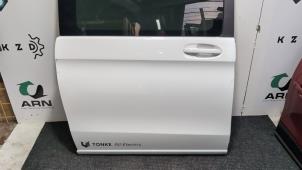 Gebruikte Schuifdeur rechts Mercedes EQV 250 Prijs € 1.312,50 Margeregeling aangeboden door Autodemontagebedrijf van Boxtel