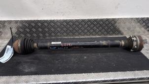 Gebruikte Homokineetas rechts-voor Volkswagen Golf VII (AUA) 1.6 TDI 16V Prijs € 105,00 Margeregeling aangeboden door Autodemontagebedrijf van Boxtel