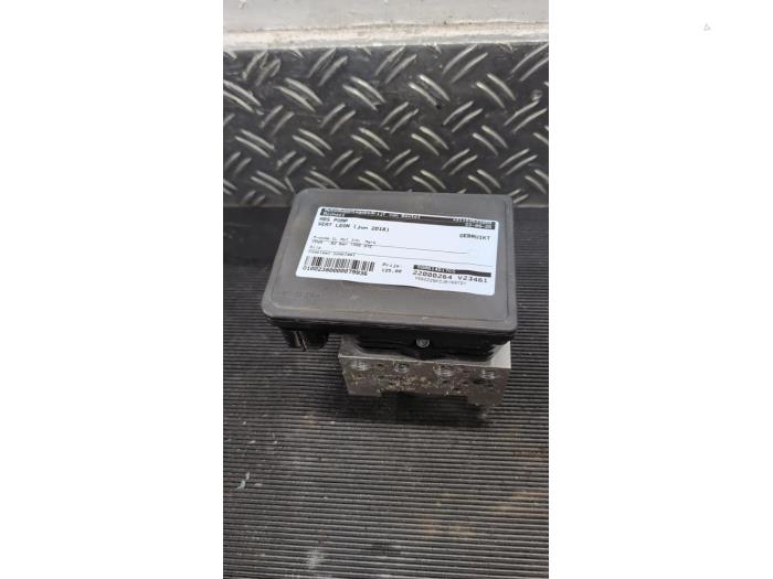 Gebruikte ABS Pomp Seat Leon ST (5FF) 1.4 TSI EcoFuel 16V Prijs € 131,25 Margeregeling aangeboden door Autodemontagebedrijf van Boxtel