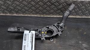 Gebruikte Combischakelaar Stuurkolom Kia Picanto (JA) 1.0 DPI 12V Prijs € 52,50 Margeregeling aangeboden door Autodemontagebedrijf van Boxtel