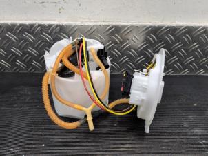 Gebruikte Tank element Pomp BMW M760 (G70) 3.0 M760e xDrive Prijs € 262,50 Margeregeling aangeboden door Autodemontagebedrijf van Boxtel