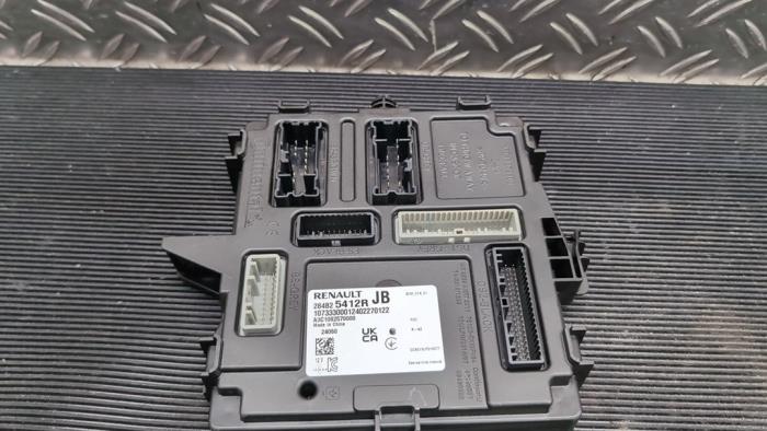 Gebruikte Bodycontrol Module Dacia Jogger 1.0 TCe 100 Bi-Fuel , ECO-G 12V Prijs € 52,50 Margeregeling aangeboden door Autodemontagebedrijf van Boxtel
