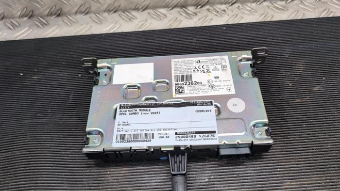 Gebruikte Bluetooth module Opel Combo Cargo 1.5 CDTI 100 Prijs € 157,50 Margeregeling aangeboden door Autodemontagebedrijf van Boxtel