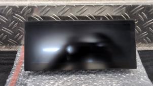 Gebruikte Display Interieur Peugeot 3008 II (M4/MC/MJ/MR) 1.2 12V e-THP PureTech 130 Prijs € 236,25 Margeregeling aangeboden door Autodemontagebedrijf van Boxtel