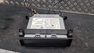 Gebruikte Radio module Volkswagen Golf VIII (CD1) 1.5 TSI BlueMotion 16V Prijs € 840,00 Margeregeling aangeboden door Autodemontagebedrijf van Boxtel