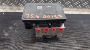 Gebruikte ABS Pomp Ford Fiesta 7 1.0 EcoBoost 12V 100 Prijs € 183,75 Margeregeling aangeboden door Autodemontagebedrijf van Boxtel