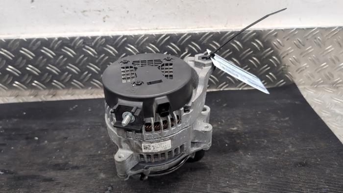 Gebruikte Dynamo BMW 1 serie (F40) 118i 1.5 TwinPower 12V Prijs € 78,75 Margeregeling aangeboden door Autodemontagebedrijf van Boxtel