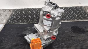 Gebruikte Aircopomp Renault Austral 1.2 E-Tech Hybrid 200 Prijs € 787,50 Margeregeling aangeboden door Autodemontagebedrijf van Boxtel