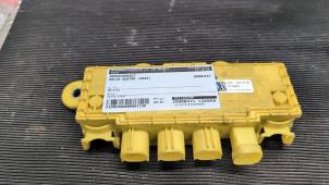 Gebruikte Zekeringkast Dacia Duster (DJF) 1.2 TCE 130 12V Mild Hybrid 4x2 Prijs € 52,50 Margeregeling aangeboden door Autodemontagebedrijf van Boxtel