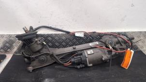 Gebruikte Stuurhuis Bekrachtigd Volkswagen T-Roc I 1.5 TSI 16V Prijs € 210,00 Margeregeling aangeboden door Autodemontagebedrijf van Boxtel