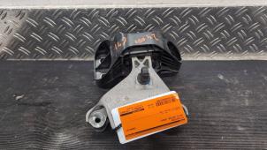 Gebruikte Motorsteun Dacia Duster (DJF) 1.2 TCE 130 12V Mild Hybrid 4x2 Prijs € 52,50 Margeregeling aangeboden door Autodemontagebedrijf van Boxtel