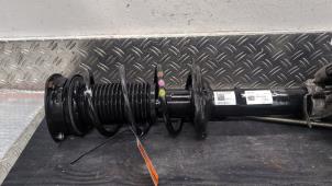 Gebruikte Mac Phersonpoot rechts-voor Volkswagen Tiguan (AD1) 1.4 TSI 16V Prijs € 63,00 Margeregeling aangeboden door Autodemontagebedrijf van Boxtel