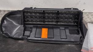 Gebruikte Luchtgeleider Dacia Duster (DJF) 1.0 Eco-G 12V Prijs € 262,50 Margeregeling aangeboden door Autodemontagebedrijf van Boxtel