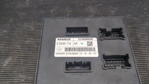 Gebruikte Computer Body Control Renault Captur (2R) 1.2 TCE 16V EDC Prijs € 31,50 Margeregeling aangeboden door Autodemontagebedrijf van Boxtel