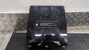 Gebruikte Display Interieur Renault Arkana (RJLL) 1.3 TCe 140 16V Prijs € 341,25 Margeregeling aangeboden door Autodemontagebedrijf van Boxtel