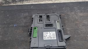 Gebruikte Bodycontrol Module Renault Espace (RFCJ) 1.6 Energy dCi 160 Prijs € 52,50 Margeregeling aangeboden door Autodemontagebedrijf van Boxtel