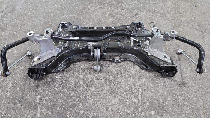 Subframe van een Renault Kangoo Express (RFK) 1.5 Blue dCi 115 2025