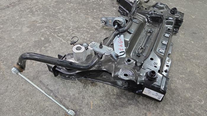 Subframe van een Renault Kangoo Express (RFK) 1.5 Blue dCi 115 2025