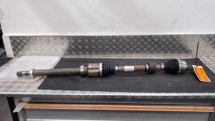 Gebruikte Cardanas rechts-voor (VWA) Dacia Jogger 1.0 TCe 110 12V Prijs € 183,75 Margeregeling aangeboden door Autodemontagebedrijf van Boxtel