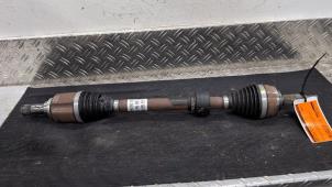 Gebruikte Aandrijfas links-voor Dacia Jogger 1.0 TCe 110 12V Prijs € 157,50 Margeregeling aangeboden door Autodemontagebedrijf van Boxtel