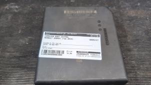 Gebruikte Computer Body Control Renault Scénic III (JZ) 1.2 16V TCe 115 Energy Prijs € 78,75 Margeregeling aangeboden door Autodemontagebedrijf van Boxtel