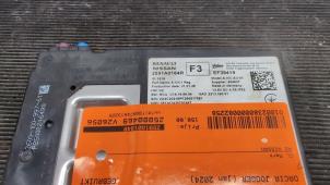 Gebruikte Communicatie module Dacia Jogger 1.6 Hybrid 140 16V Prijs € 157,50 Margeregeling aangeboden door Autodemontagebedrijf van Boxtel