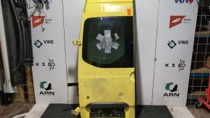 Gebruikte Achterdeur Bus-Bestelauto Mercedes Sprinter Tourer 3,5t (907.7) 319 CDI 2.0 D RWD Prijs € 598,50 Margeregeling aangeboden door Autodemontagebedrijf van Boxtel