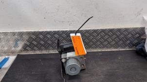 Gebruikte ABS Pomp Mercedes Citan (415.6) 1.5 108 CDI Euro 6 Prijs € 105,00 Margeregeling aangeboden door Autodemontagebedrijf van Boxtel