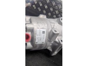 Gebruikte Aircopomp Dacia Duster (DJF) 1.2 TCE 130 12V Mild Hybrid 4x4 Prijs € 698,25 Margeregeling aangeboden door Autodemontagebedrijf van Boxtel