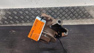 Gebruikte Asschenkel rechts-voor Renault Master Prijs € 105,00 Margeregeling aangeboden door Autodemontagebedrijf van Boxtel