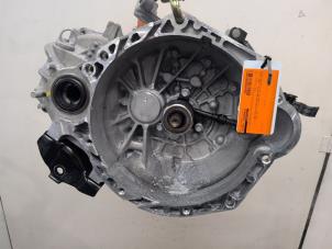 Gebruikte Versnellingsbak Kia Ceed Sportswagon (CDF) 1.0i T-GDi 12V Prijs € 525,00 Margeregeling aangeboden door Autodemontagebedrijf van Boxtel