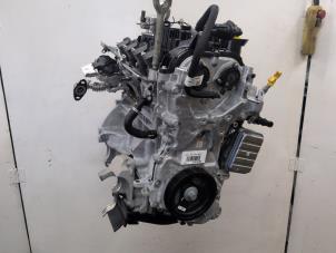 Gebruikte Motor Dacia Duster (DJF) 1.2 TCE 130 12V Mild Hybrid 4x4 Prijs € 3.150,00 Margeregeling aangeboden door Autodemontagebedrijf van Boxtel