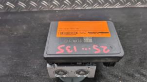 Gebruikte ABS Pomp Peugeot 208 II (UB/UH/UP) 1.2 Vti 12V PureTech 100 Prijs € 105,00 Margeregeling aangeboden door Autodemontagebedrijf van Boxtel