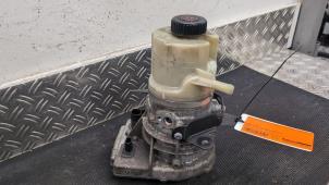 Gebruikte Servopomp Opel Vivaro 1.6 CDTi BiTurbo 125 Prijs € 105,00 Margeregeling aangeboden door Autodemontagebedrijf van Boxtel