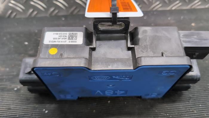 Gebruikte Module (diversen) Landrover Defender II 110 3.0 V6 P400 MHEV HST Prijs € 105,00 Margeregeling aangeboden door Autodemontagebedrijf van Boxtel