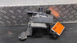 Gebruikte Waterpomp Renault Megane E-Tech (RCB) 60 kWh Prijs € 120,70 Inclusief btw aangeboden door Autodemontagebedrijf van Boxtel