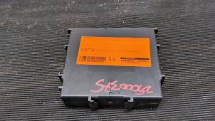 Gebruikte Handrem Module Renault Megane E-Tech (RCB) 60 kWh Prijs € 63,53 Inclusief btw aangeboden door Autodemontagebedrijf van Boxtel