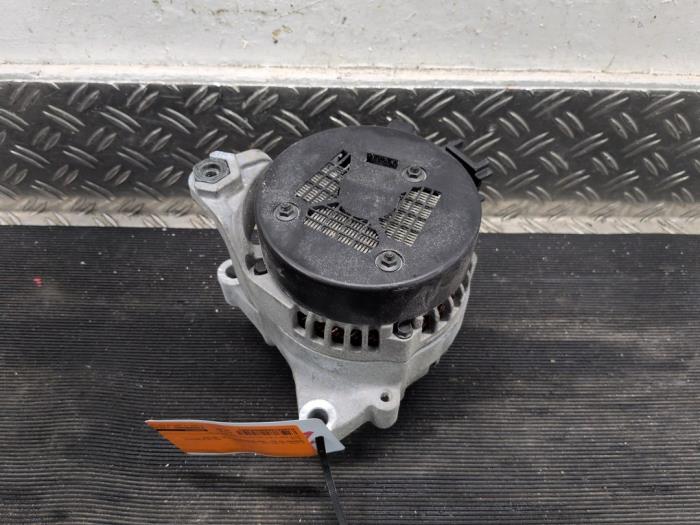 Gebruikte Alternator BMW 2 serie Gran Coupe (F44) M235i xDrive 2.0 TwinPower 16V Prijs € 42,00 Margeregeling aangeboden door Autodemontagebedrijf van Boxtel