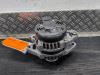 Dynamo van een Toyota Aygo X, 2022 1.0 12V VVT-i, Hatchback, Benzine, 998cc, 53kW (72pk), FWD, 1KRFE, 2022-03, KGB70 2024