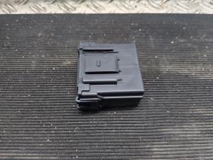 Gebruikte Module (diversen) Renault Megane E-Tech (RCB) 40 kWh Prijs € 52,50 Margeregeling aangeboden door Autodemontagebedrijf van Boxtel