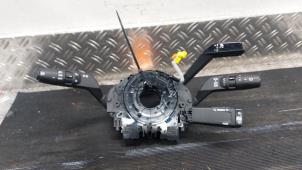 Gebruikte Combischakelaar Stuurkolom Renault Megane E-Tech (RCB) 40 kWh Prijs € 183,75 Margeregeling aangeboden door Autodemontagebedrijf van Boxtel