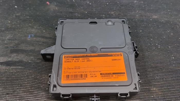 Gebruikte Computer Body Control Renault Clio V (RJAB) 1.5 Blue dCi 100 Prijs € 105,00 Margeregeling aangeboden door Autodemontagebedrijf van Boxtel