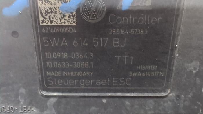 Gebruikte ABS Pomp Volkswagen Caddy Cargo V (SBA/SBH) 2.0 TDI BlueMotionTechnology Prijs € 105,00 Margeregeling aangeboden door Autodemontagebedrijf van Boxtel